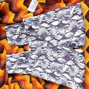 NWT Juniors Vylette Black Grey Snakeskin Legging, Sz 9, Side Zip